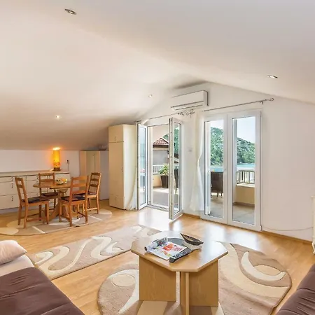 One-bedroom In Rogotin